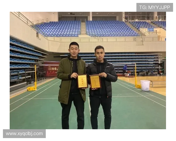 辽宁足球明星表演赛盛况空前球迷共襄盛举展现足球魅力与激情